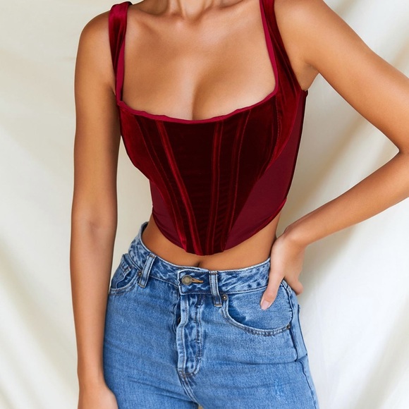 HOUSE OF CB TOPS - Picture 3 of 6